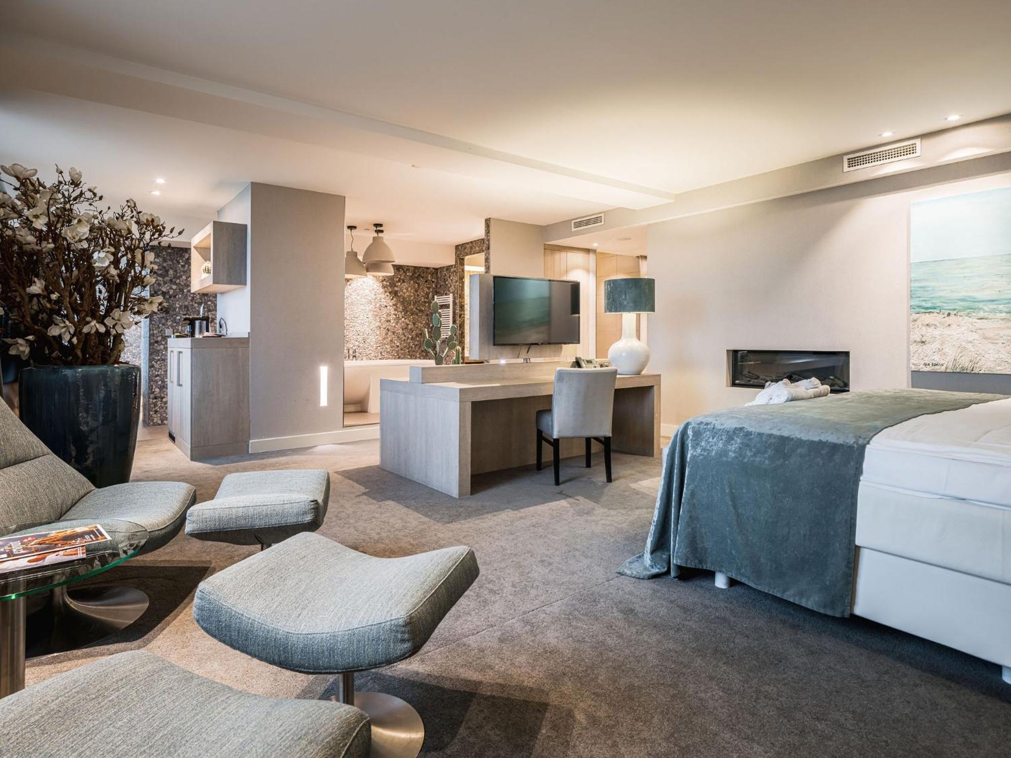 Der Valk Hotel 4*